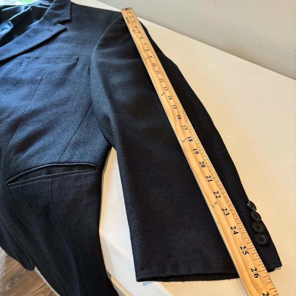 Andrew Fezza Black 100% Silk Blazer